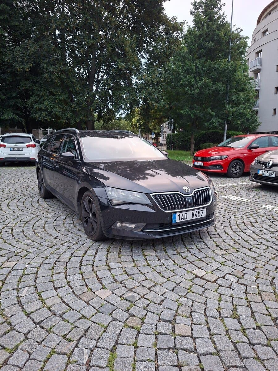 2017 Škoda SUPERB - 4