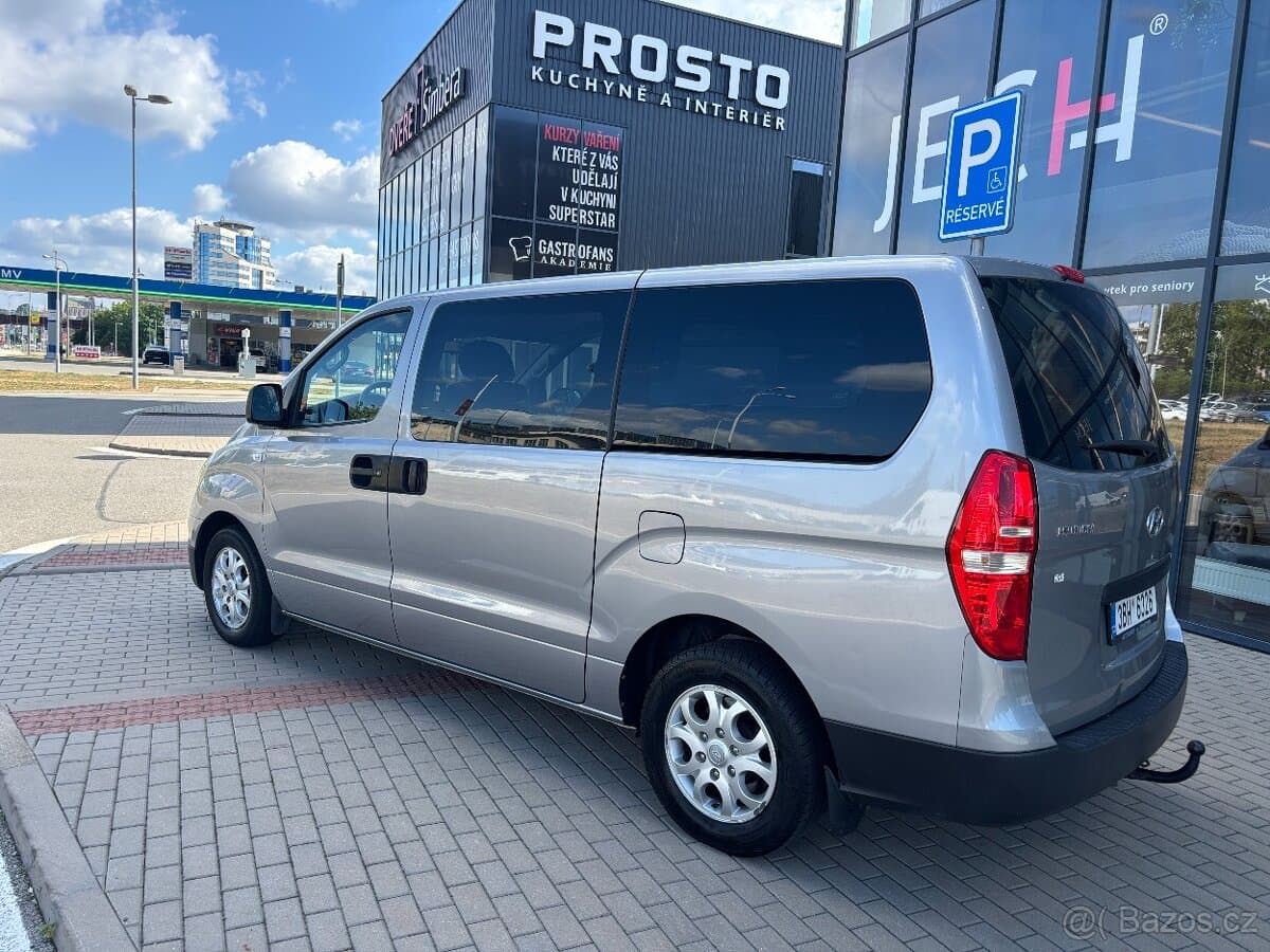 2013 Hyundai H-1 - 4