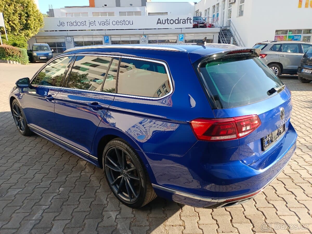 2021 Volkswagen PASSAT - 4