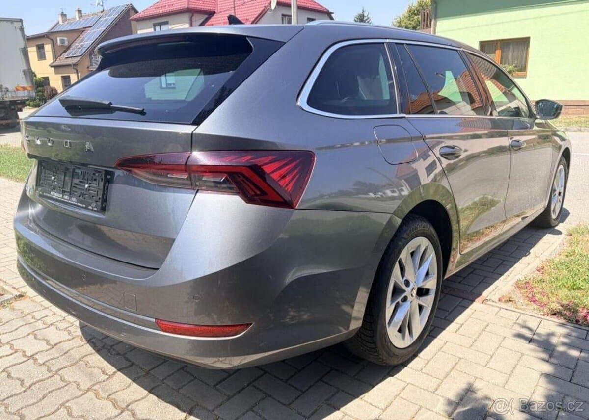2023 Škoda OCTAVIA - 4