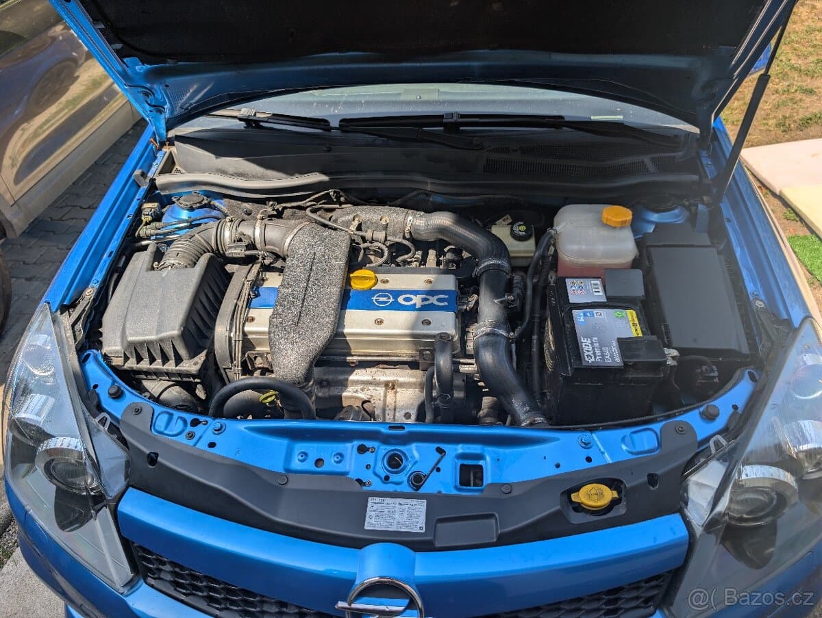 Opel ASTRA - 4