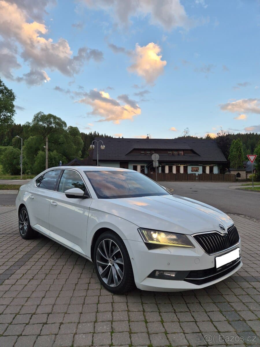 Škoda SUPERB - 4