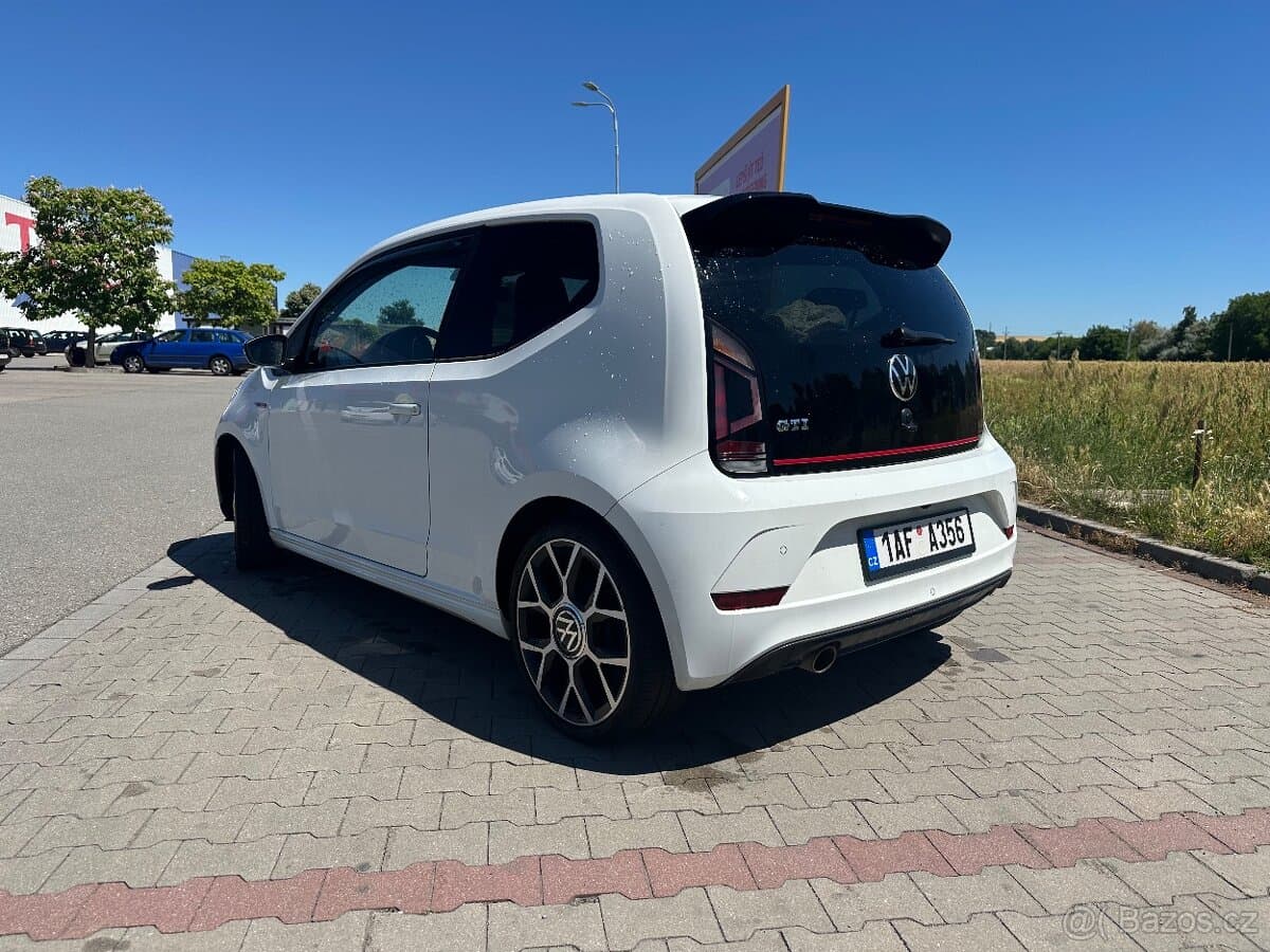 2022 Volkswagen UP! - 4