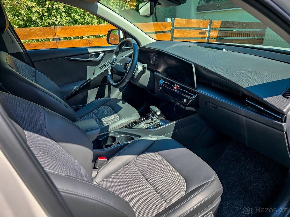2022 Kia NIRO - 4