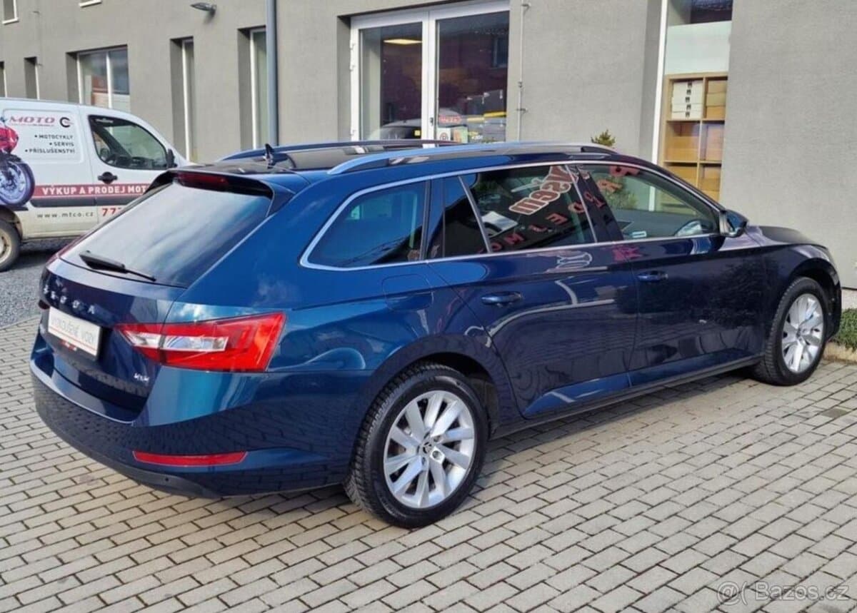 2023 Škoda SUPERB - 4