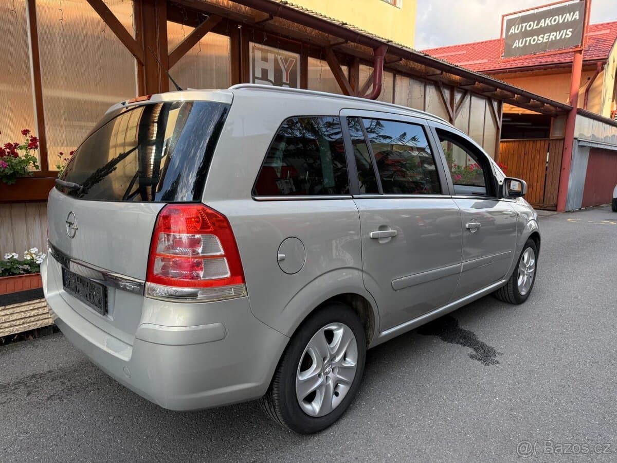 2010 Opel ZAFIRA - 4