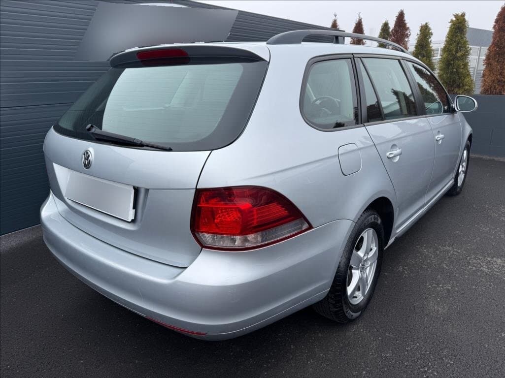 2011 Volkswagen GOLF - 4