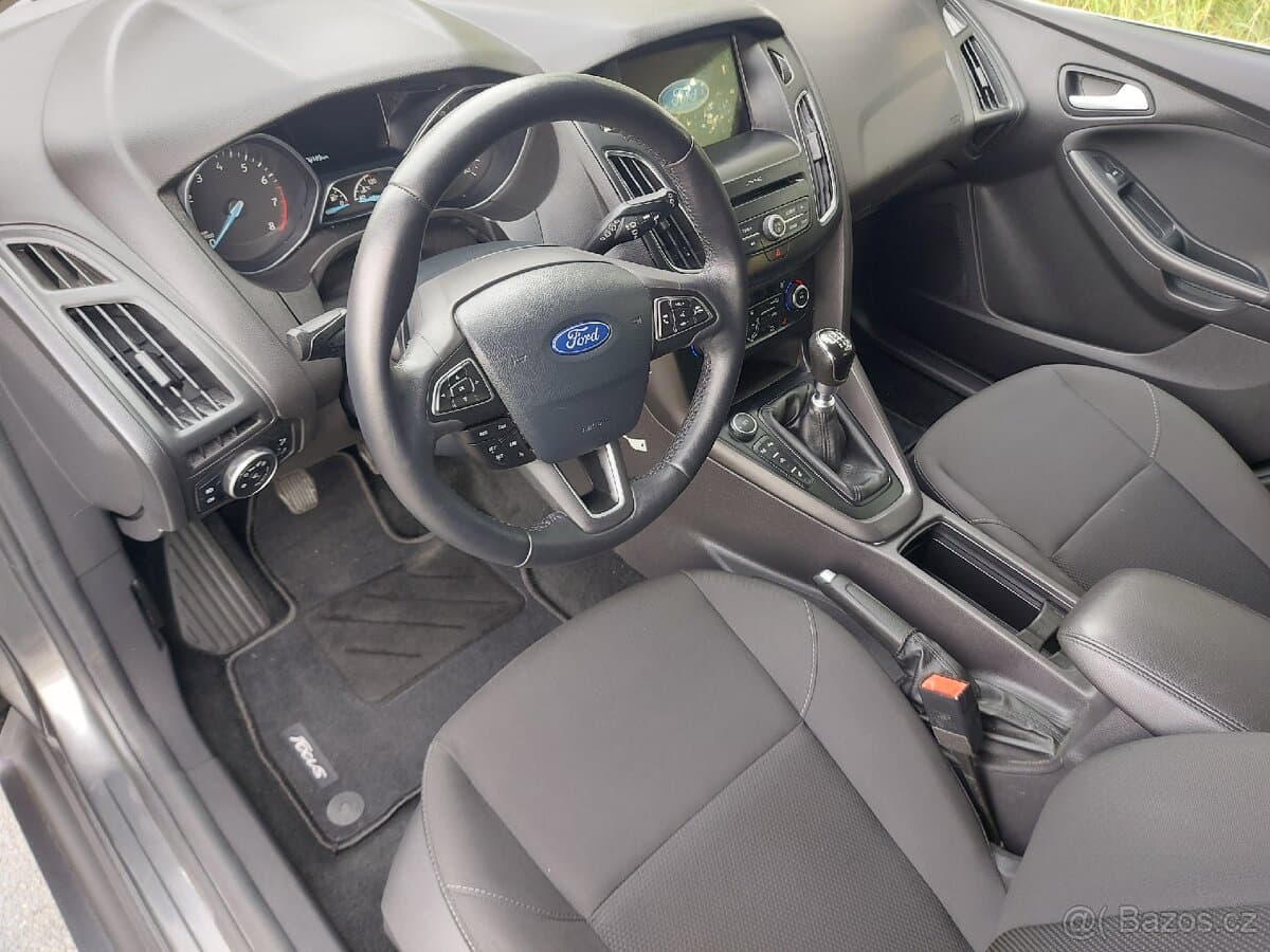 2018 Ford FOCUS - 4