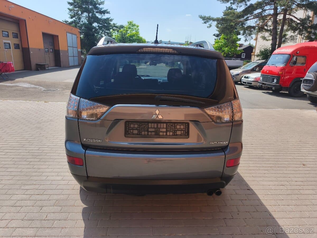 2007 Mitsubishi OUTLANDER - 4