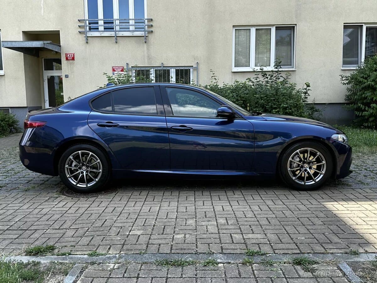 2018 Alfa Romeo GIULIA - 4