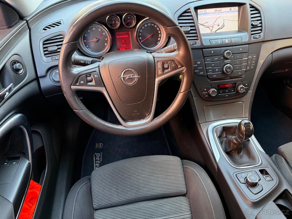 2010 Opel INSIGNIA - 4