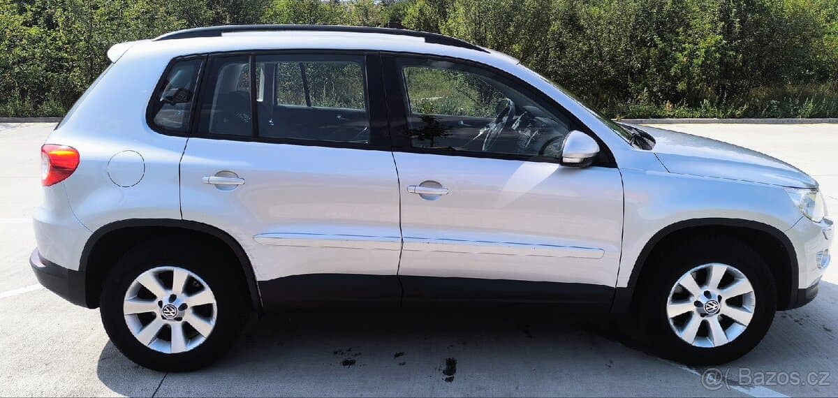 2009 Volkswagen TIGUAN - 4