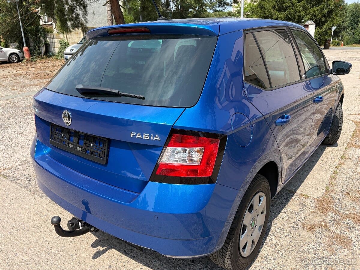 2015 Škoda FABIA - 4