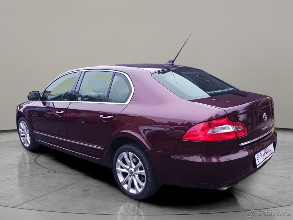2009 Škoda SUPERB - 4