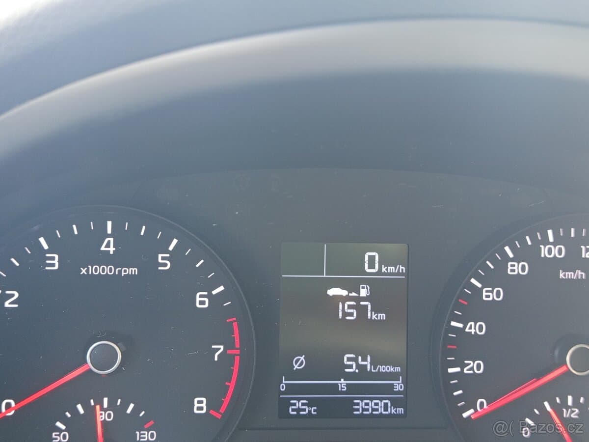 2023 Kia STONIC - 4