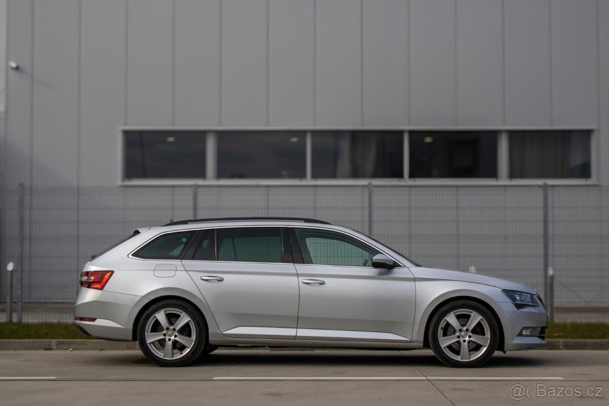 2016 Škoda SUPERB - 4