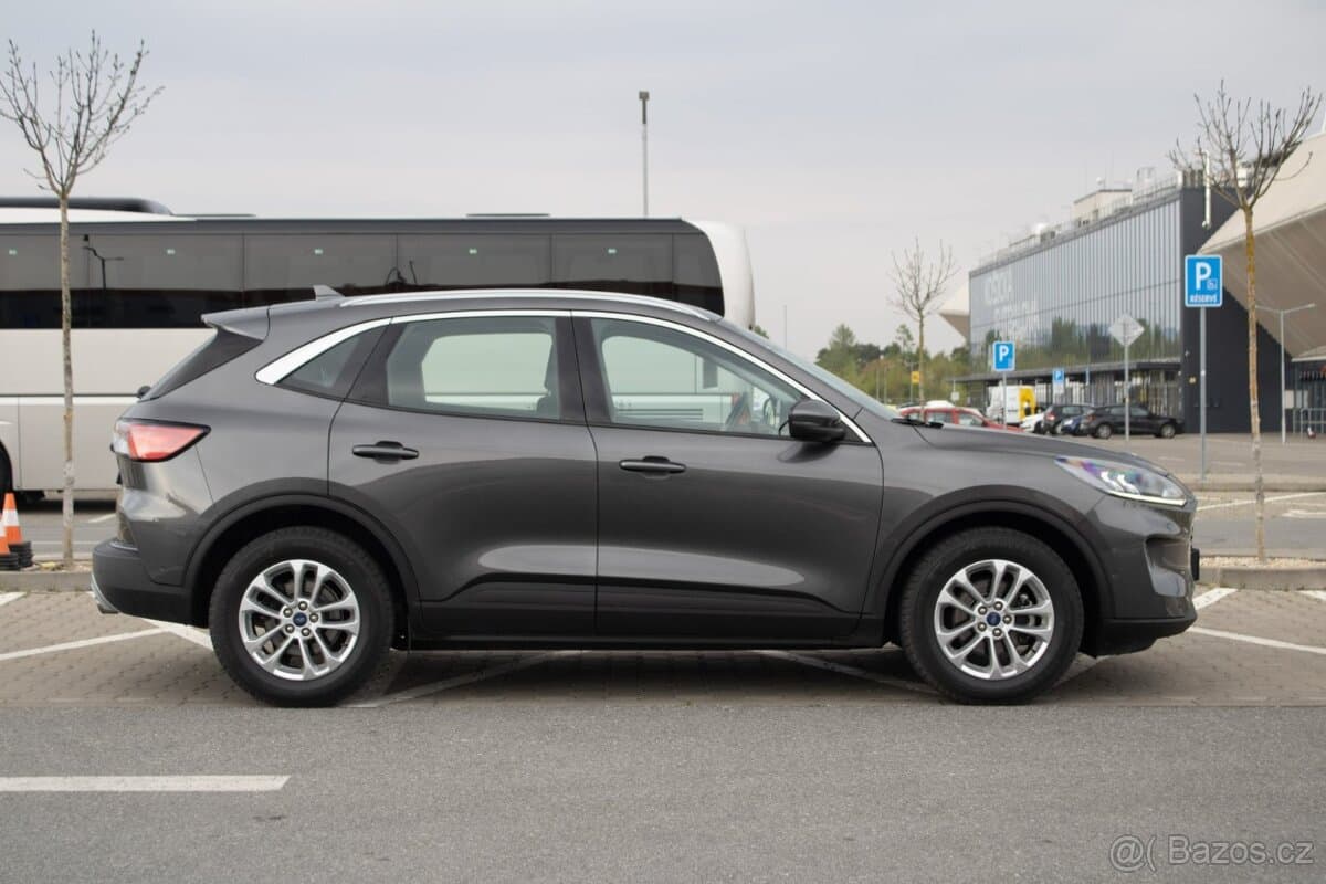 2021 Ford KUGA - 4