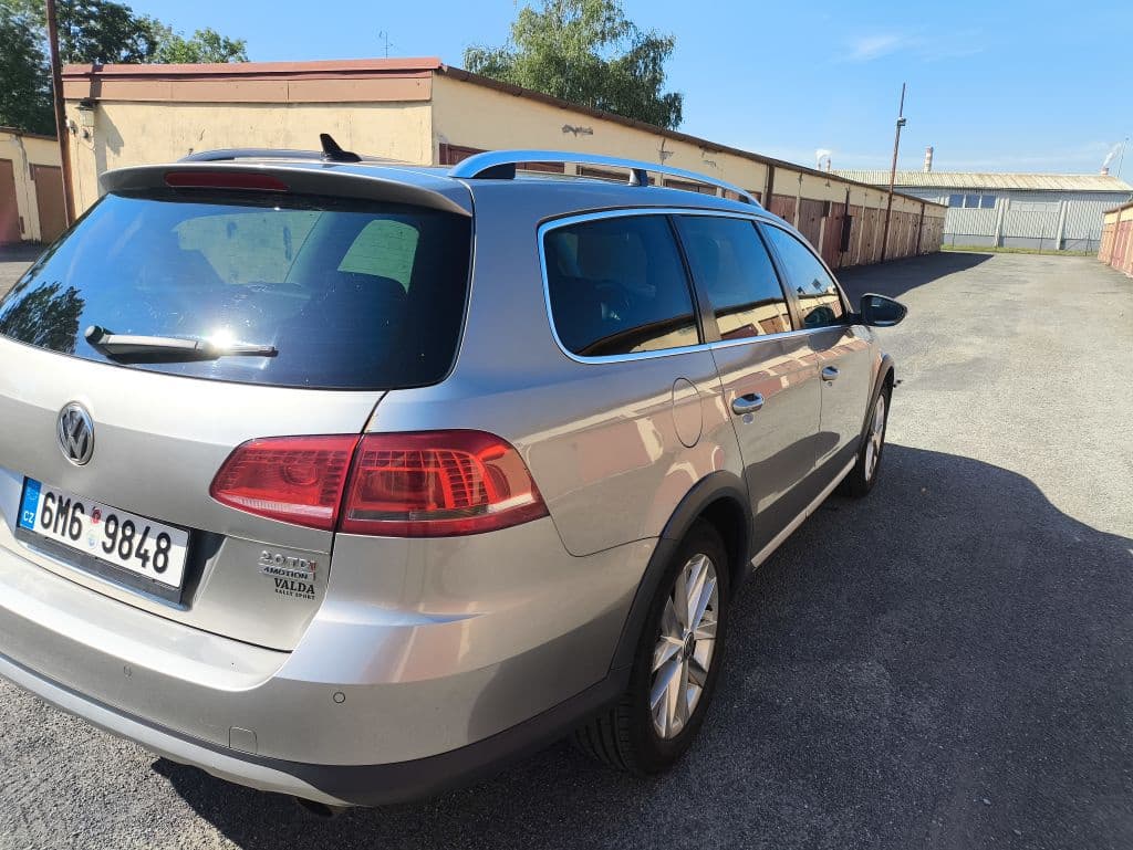 2014 Volkswagen PASSAT - 4