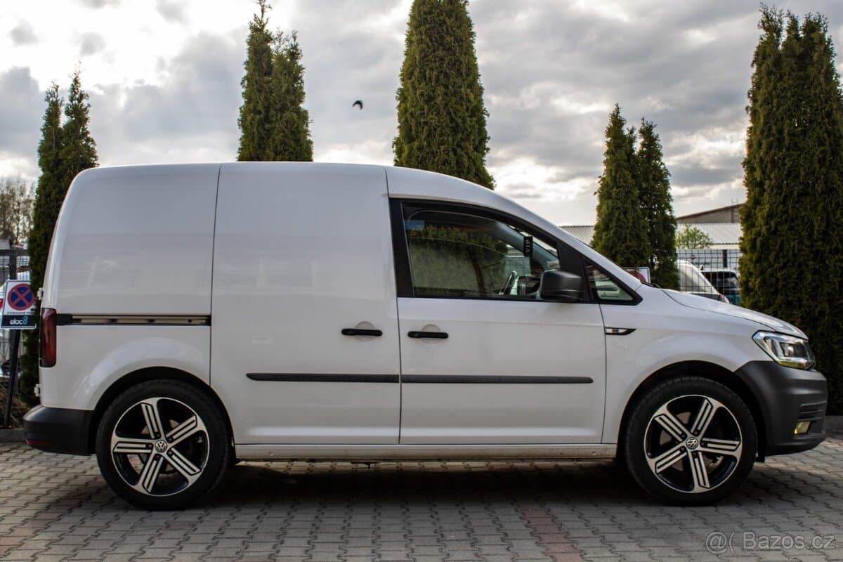 2019 Volkswagen CADDY - 4