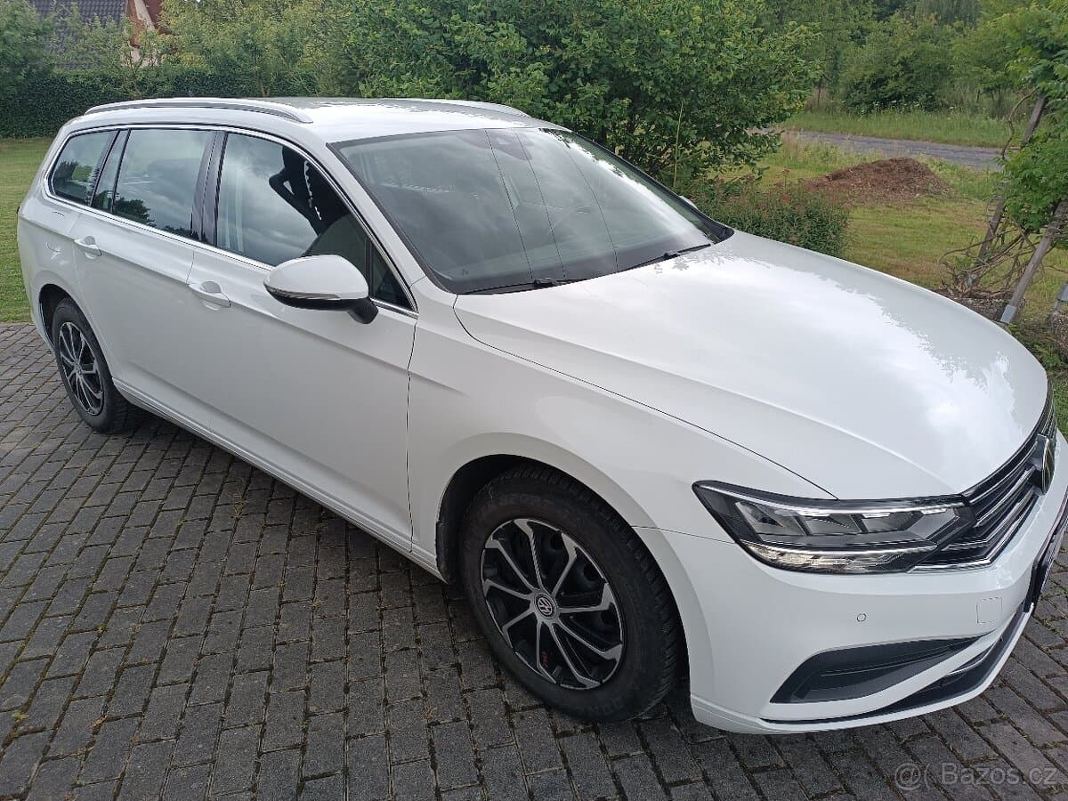 2020 Volkswagen PASSAT - 4