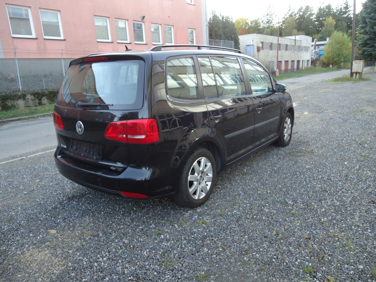 2011 Volkswagen TOURAN - 4