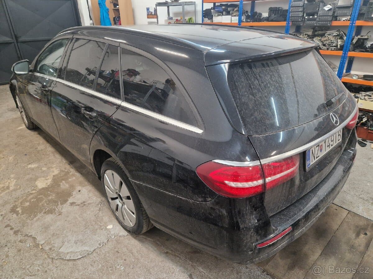 2017 Mercedes-Benz OSTATNÍ - 4