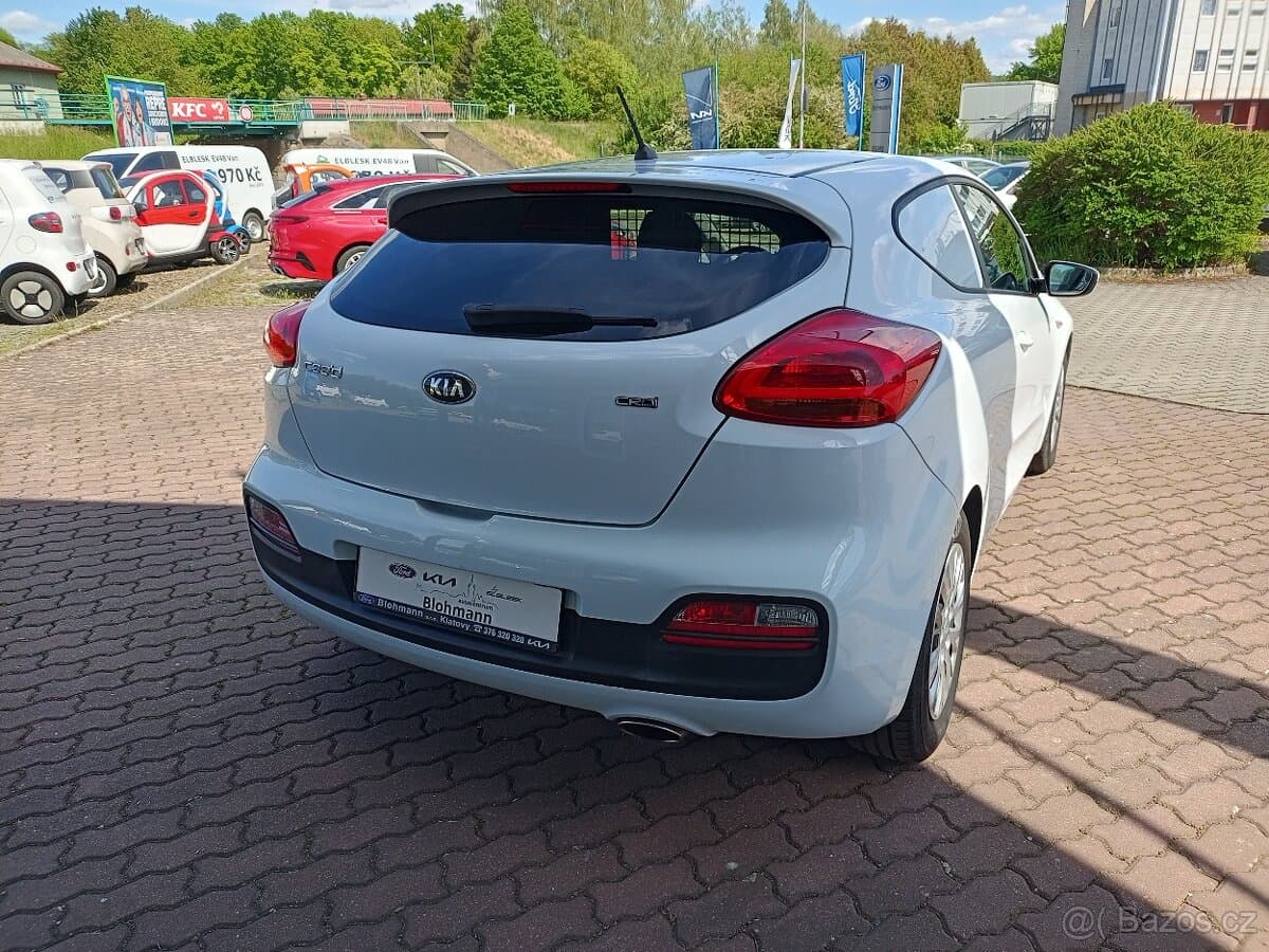 2017 Kia PROCEED - 4