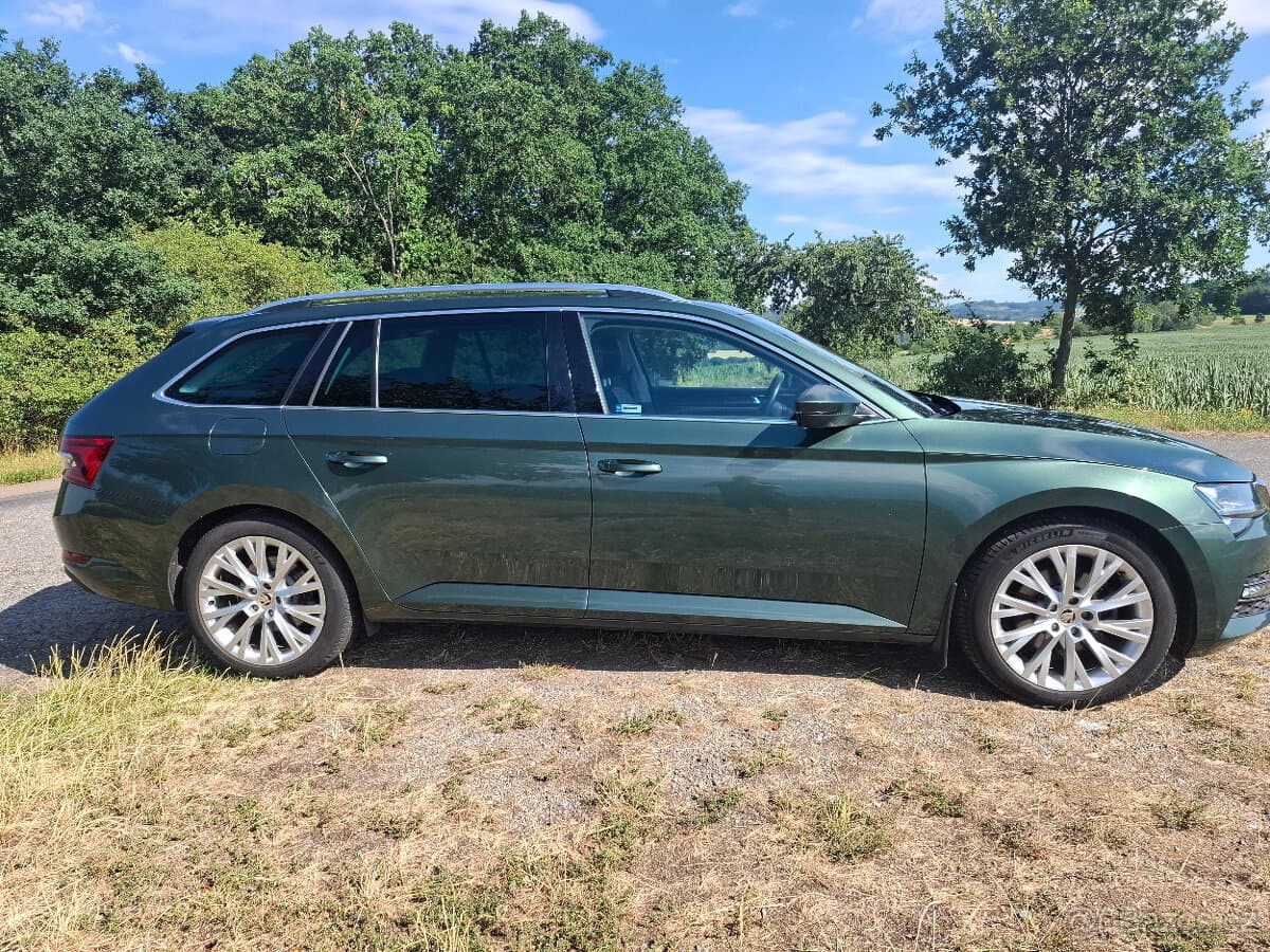 2020 Škoda SUPERB - 4