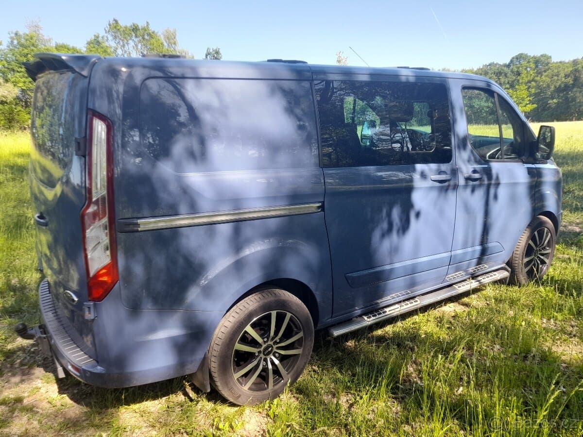 2015 Ford TOURNEO - 4