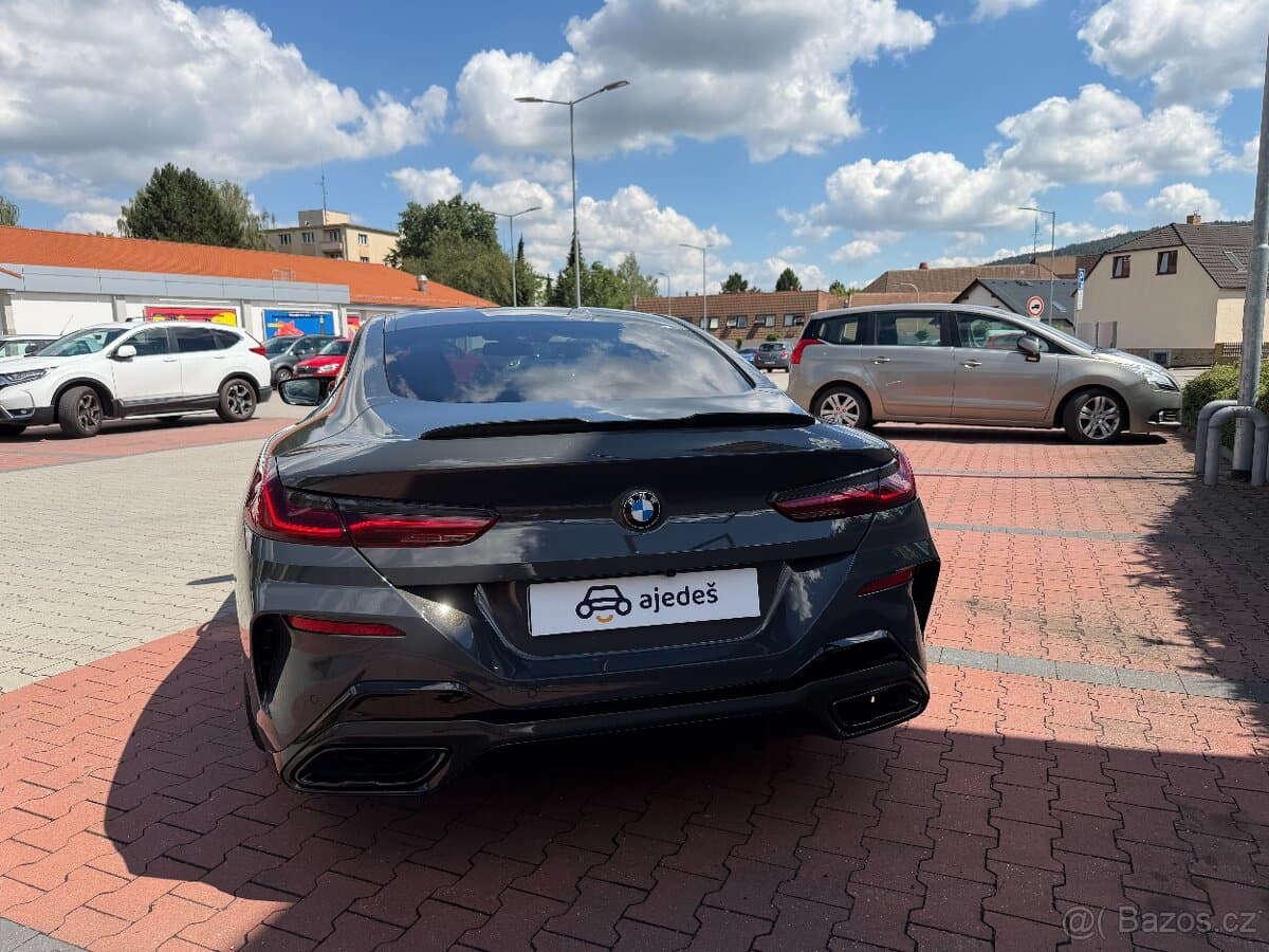 2025 BMW M8 - 4