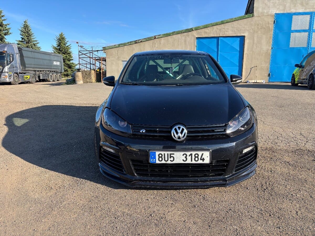 Volkswagen GOLF - 4