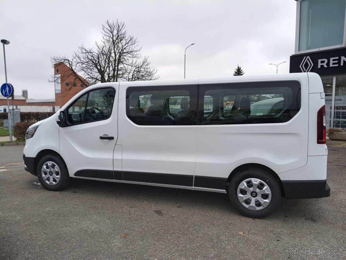Renault TRAFIC - 4