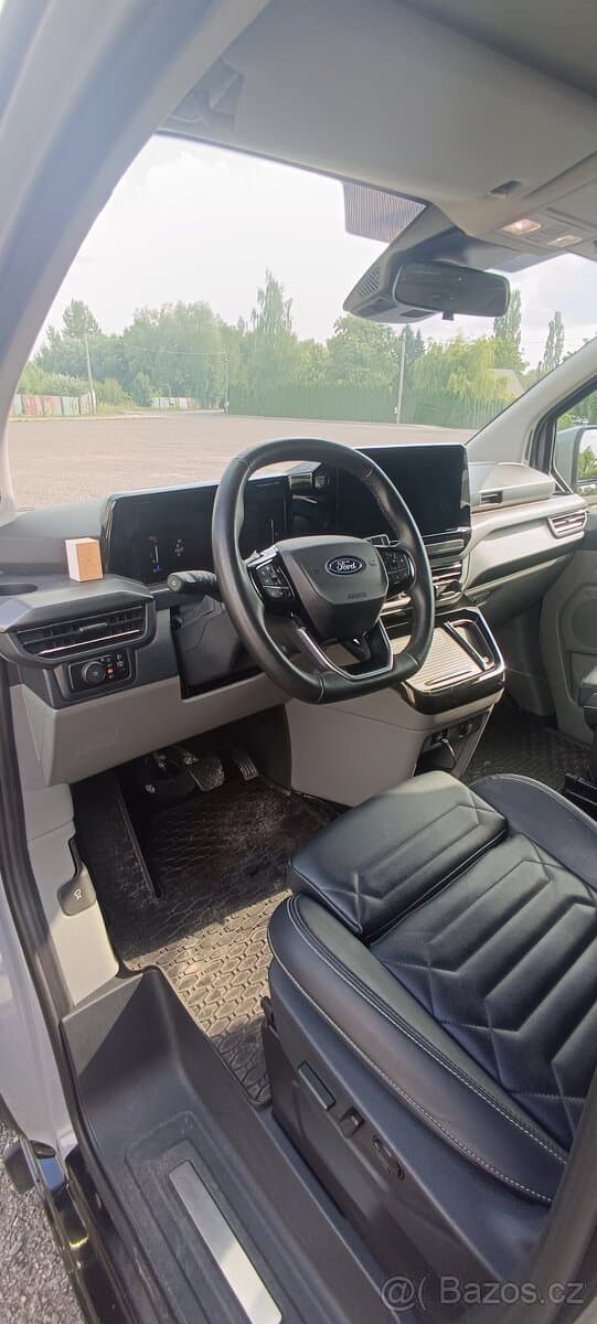2024 Ford TOURNEO - 4