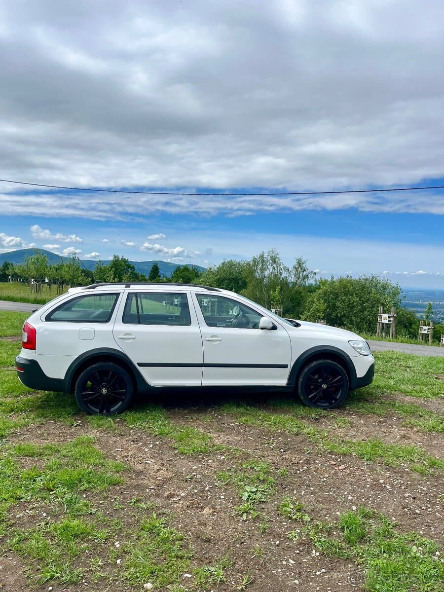 Škoda OCTAVIA - 4