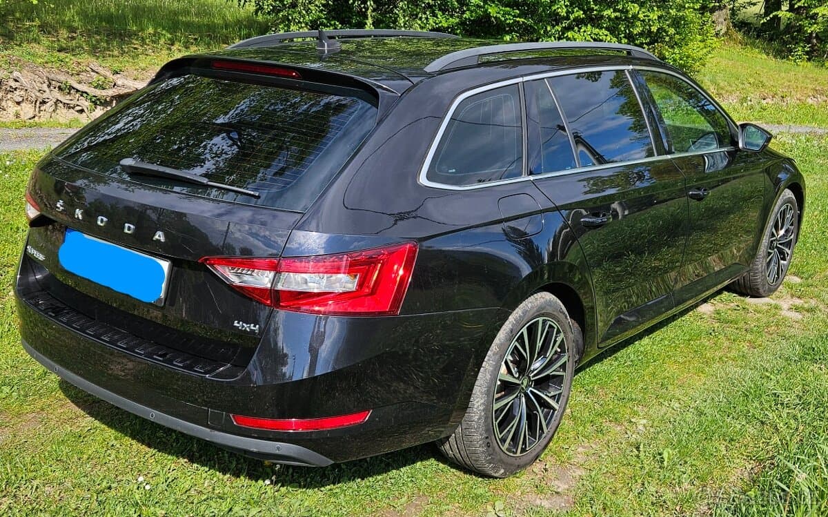 2019 Škoda SUPERB - 4