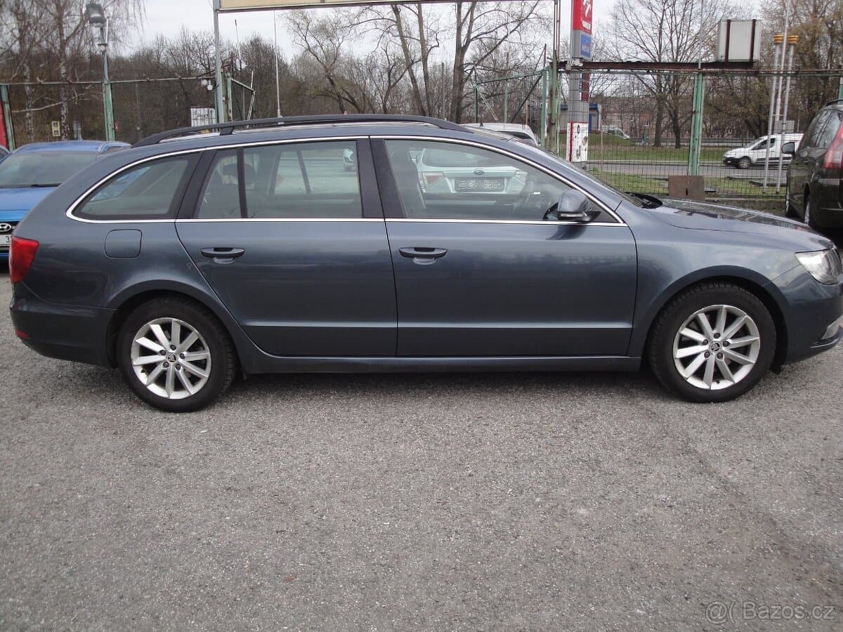 2014 Škoda SUPERB - 4