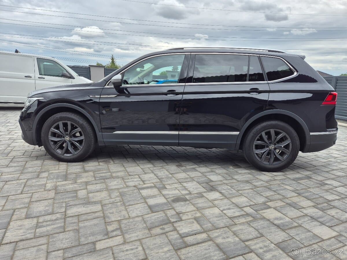 2023 Volkswagen TIGUAN - 4