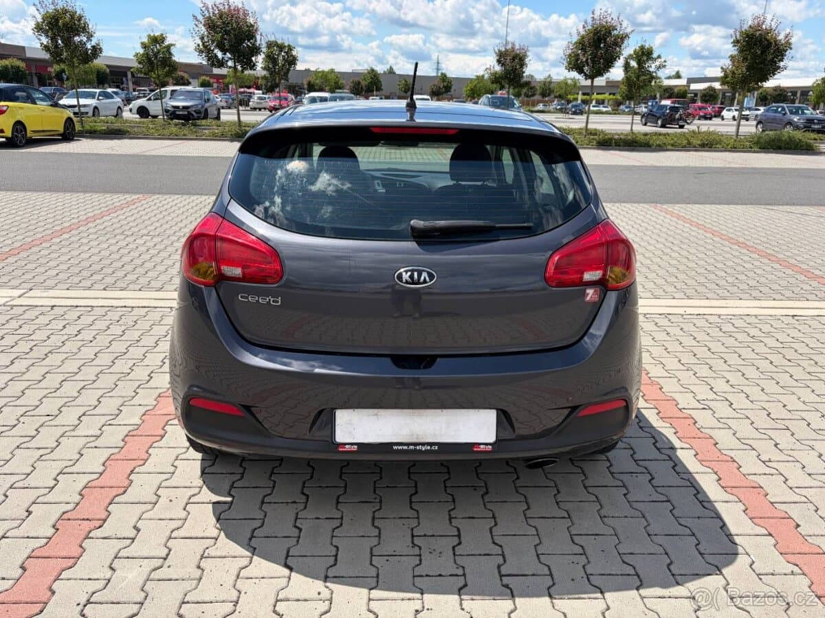 2012 Kia PROCEED - 4