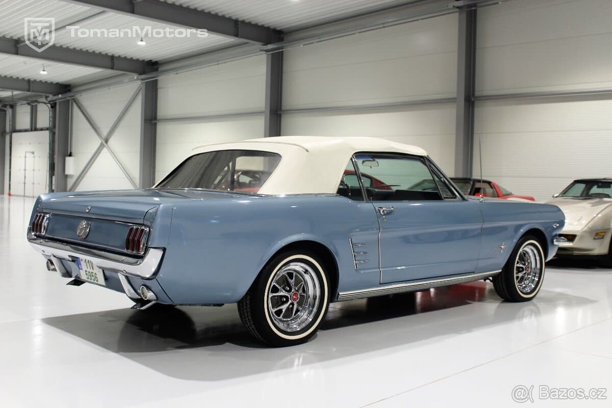 1966 Ford MUSTANG - 4