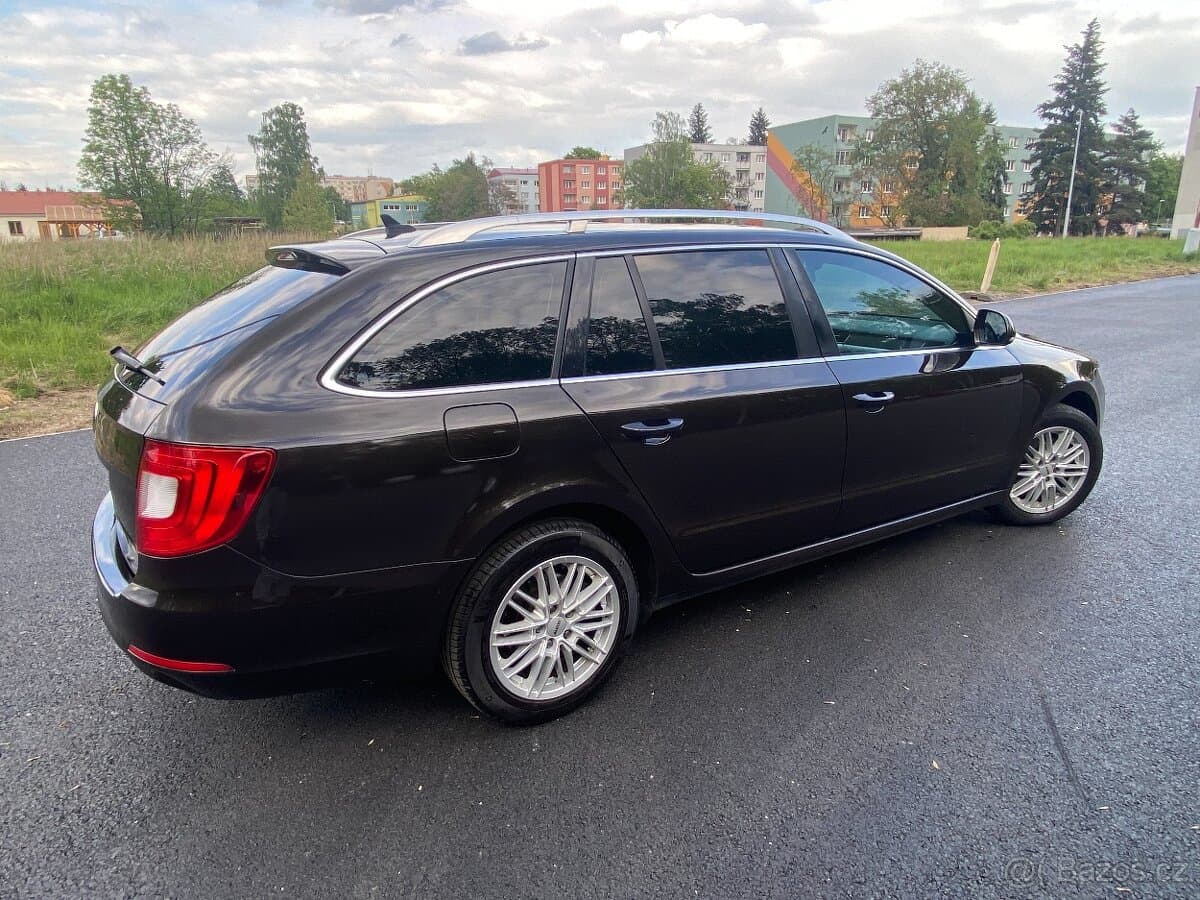 2013 Škoda SUPERB - 4