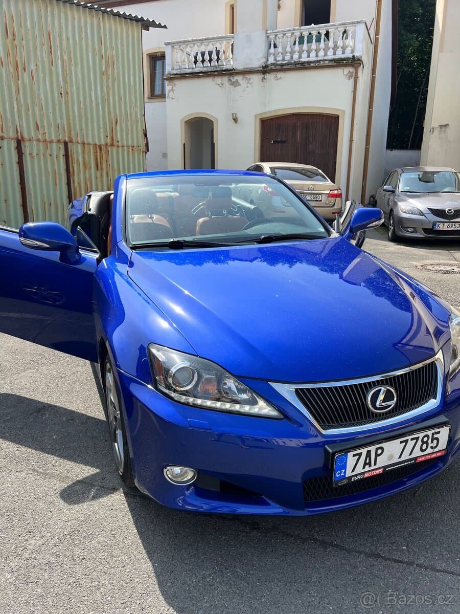 2010 Lexus IS - 4