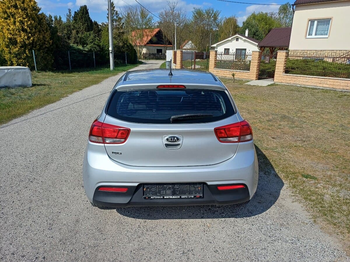 2018 Kia RIO - 4