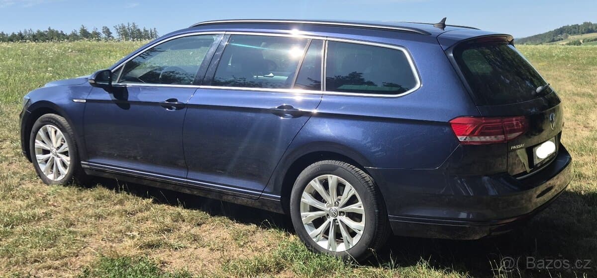 2016 Volkswagen PASSAT - 4