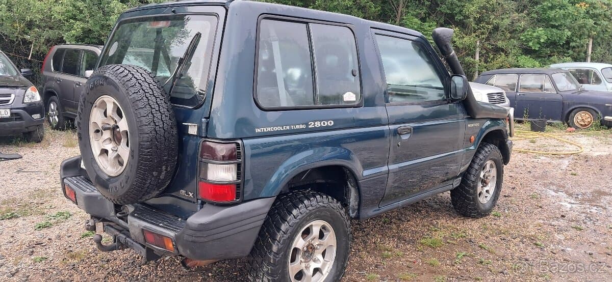 1998 Mitsubishi PAJERO - 4