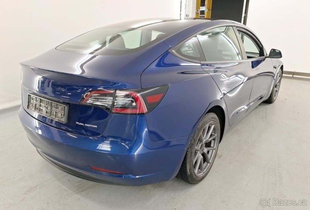 2020 Tesla MODEL 3 - 4