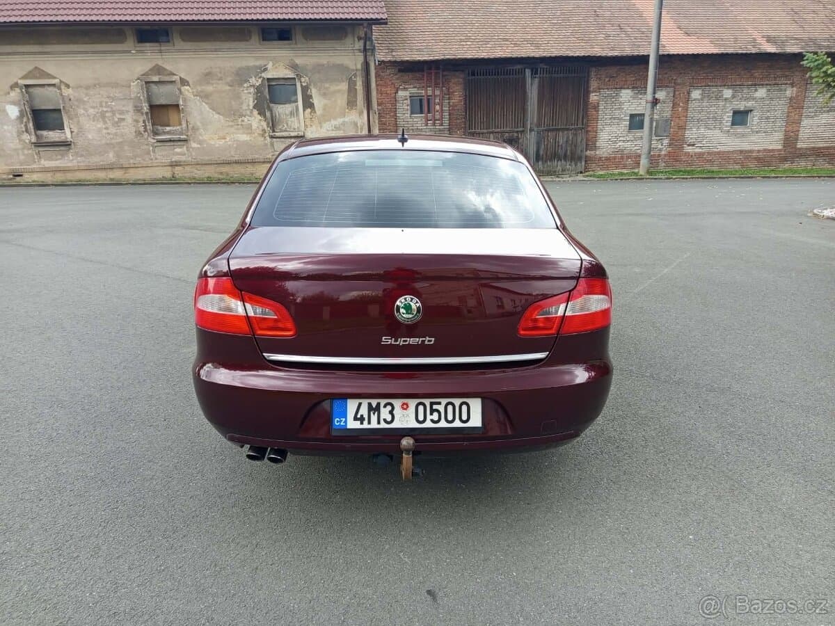 2010 Škoda SUPERB - 4