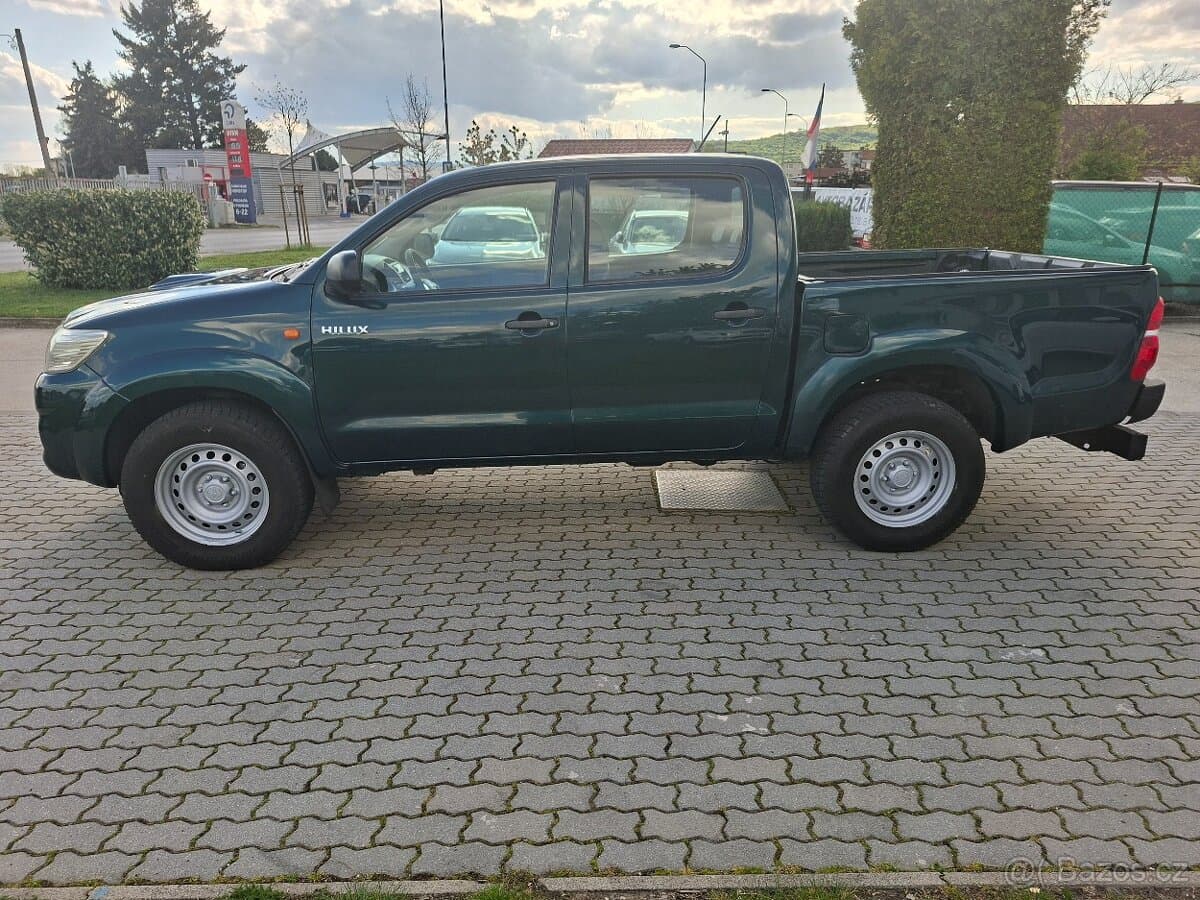 2015 Toyota HILUX - 4