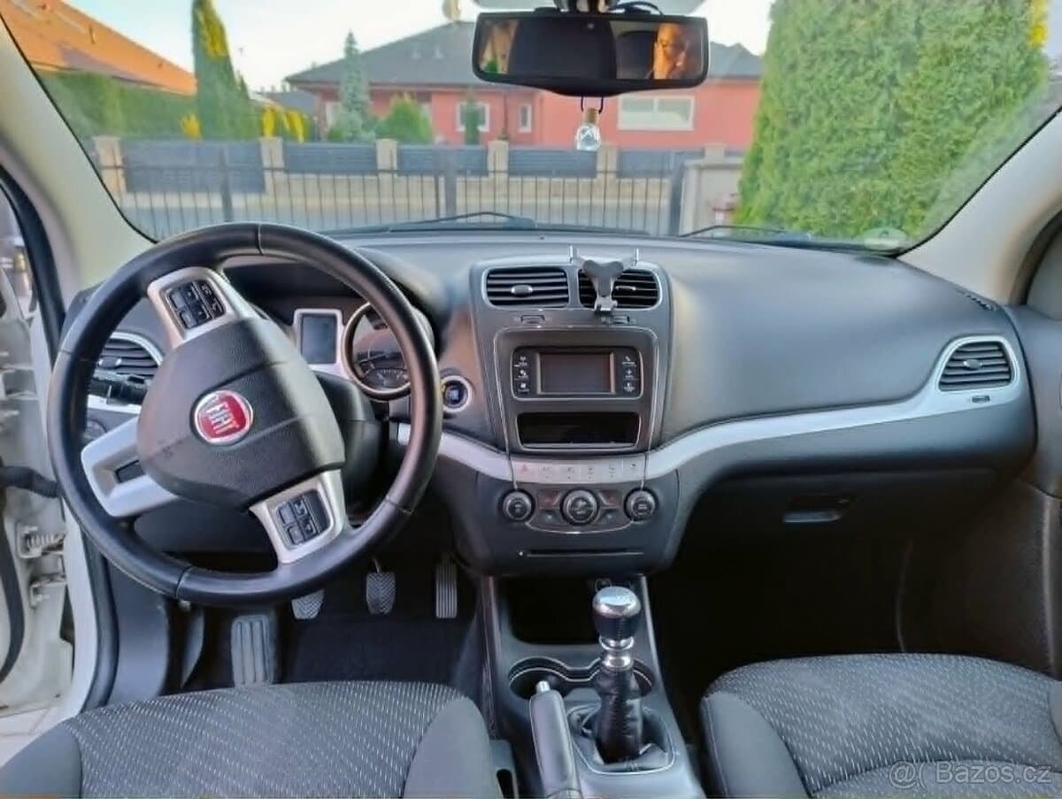 Fiat FREEMONT - 4