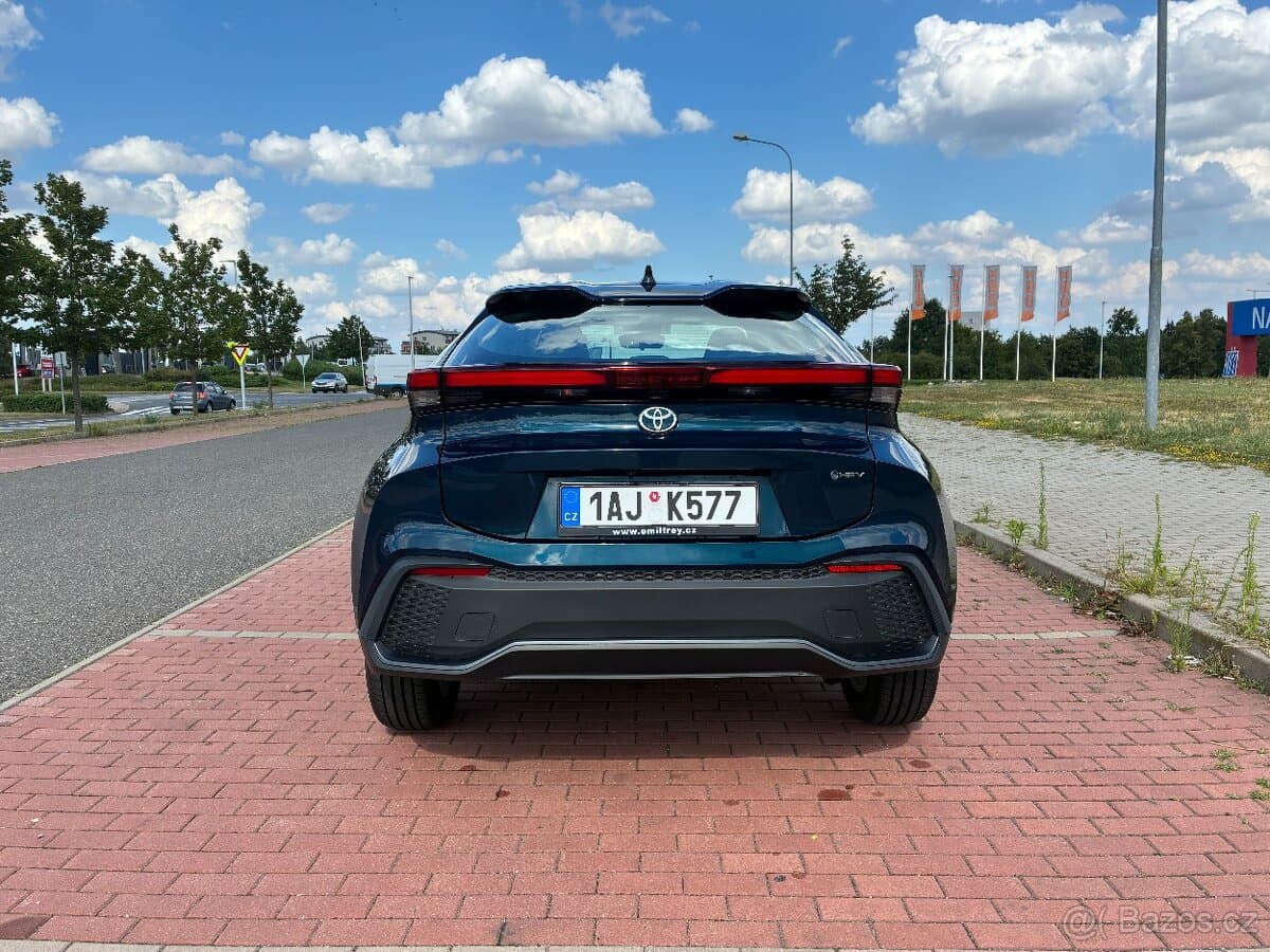 2025 Toyota C-HR - 4