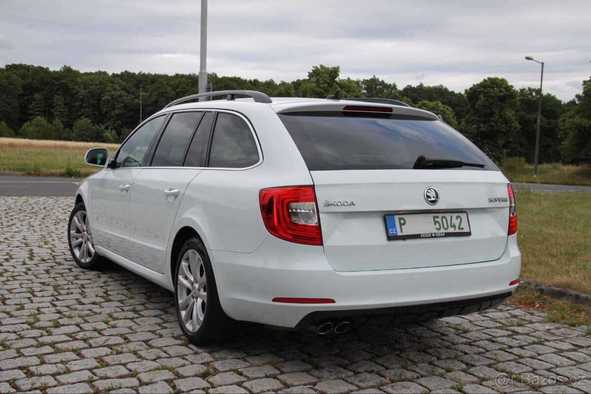2015 Škoda SUPERB - 4